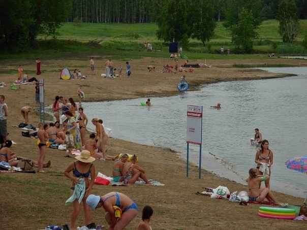 Зона отдыха голубая вода